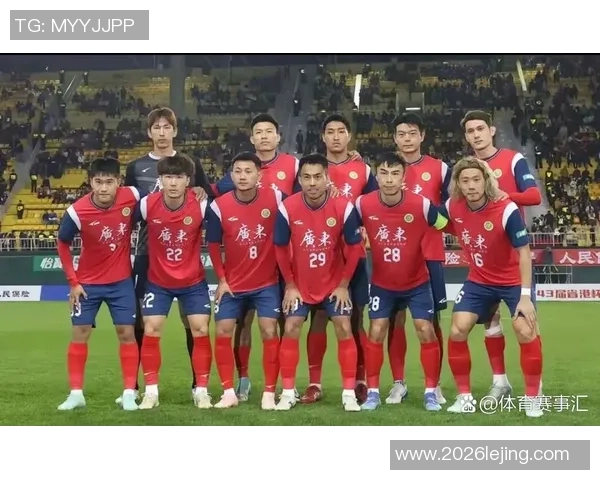 拜合拉木在比赛中表现平平仅出场12分钟贡献1次传球和1次犯规评分仅为61分